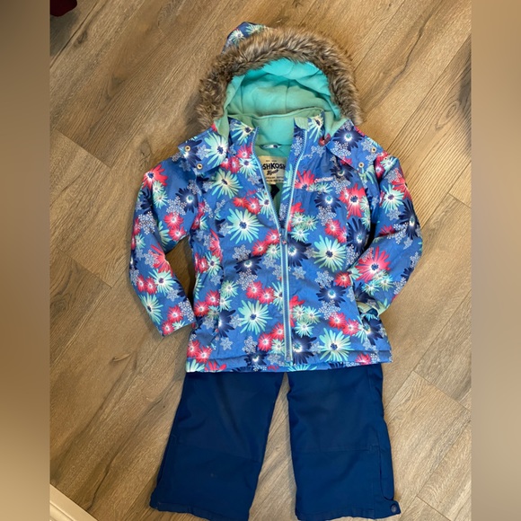Oshkosh B’gosh size 6 winter coat combo - Picture 2 of 3
